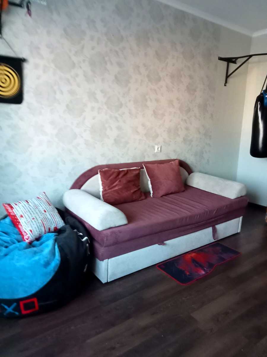 1879287517867456