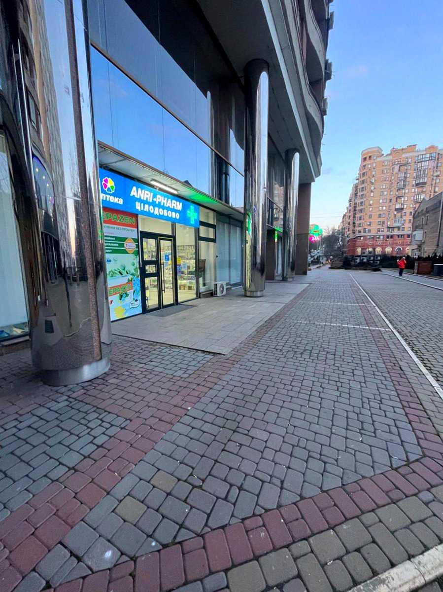 1879289353390504