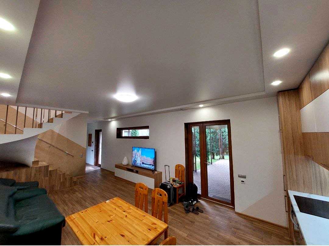 1879294442785495