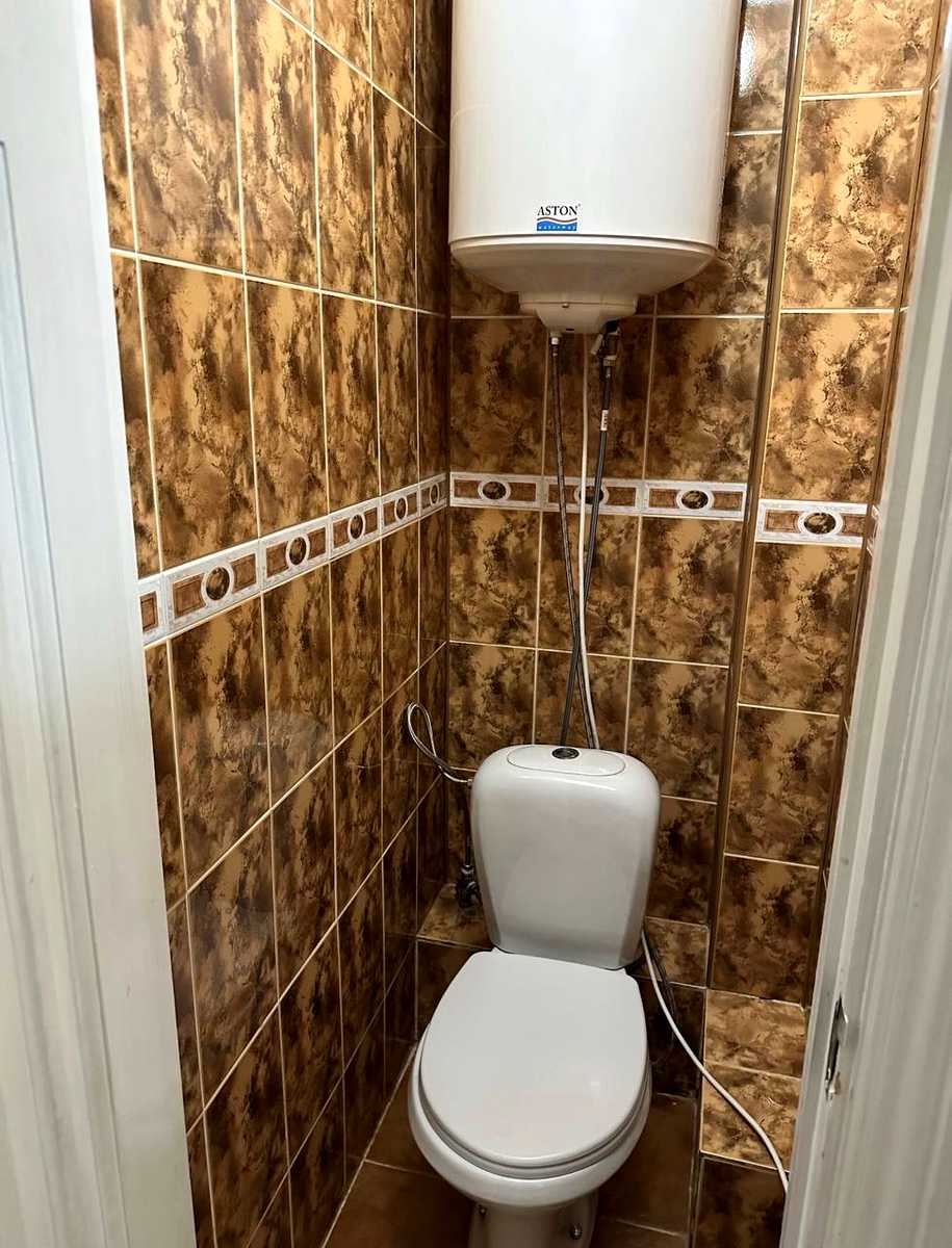 1879294768450041