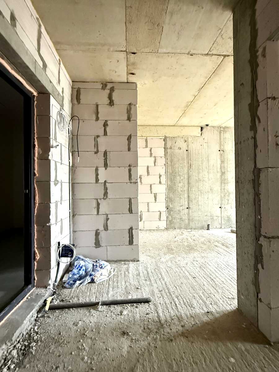 1879295888903819