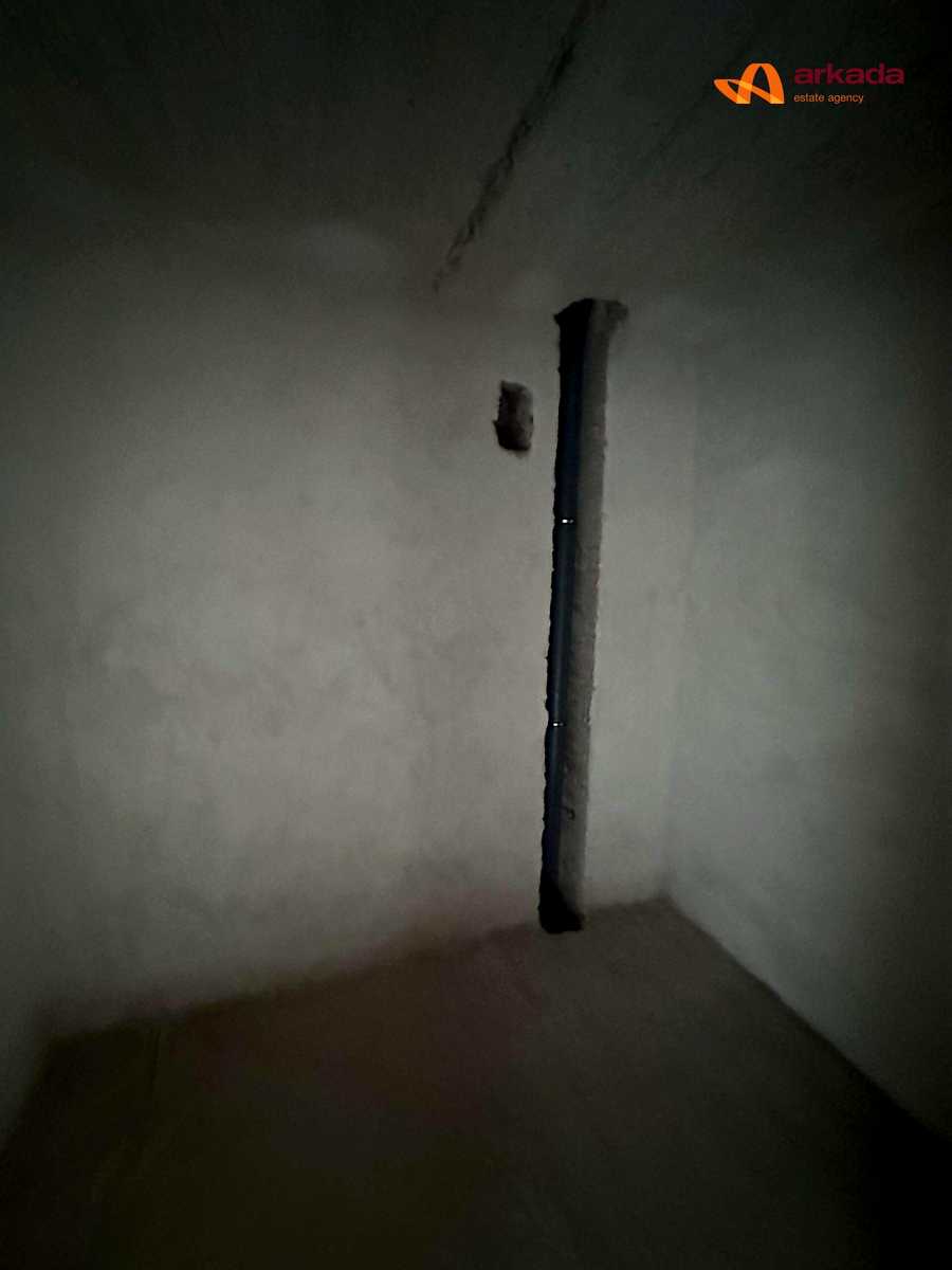1879308207336678