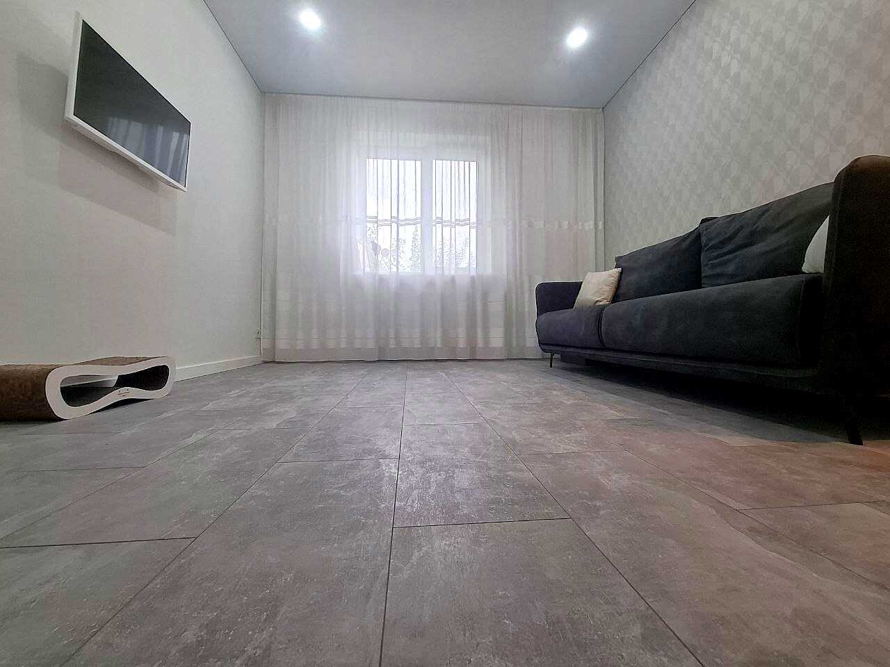 1879310840431537