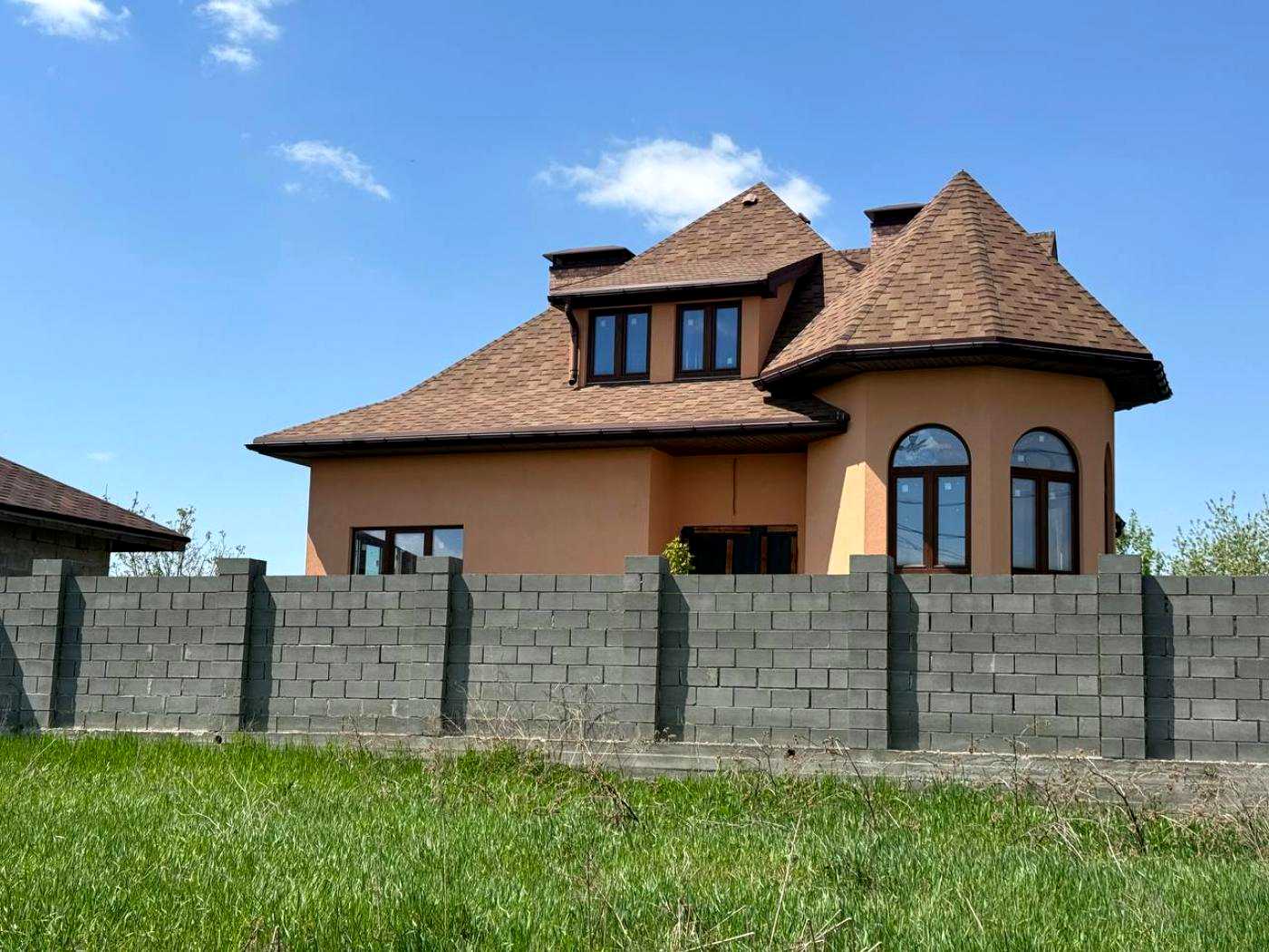 1879312432945151