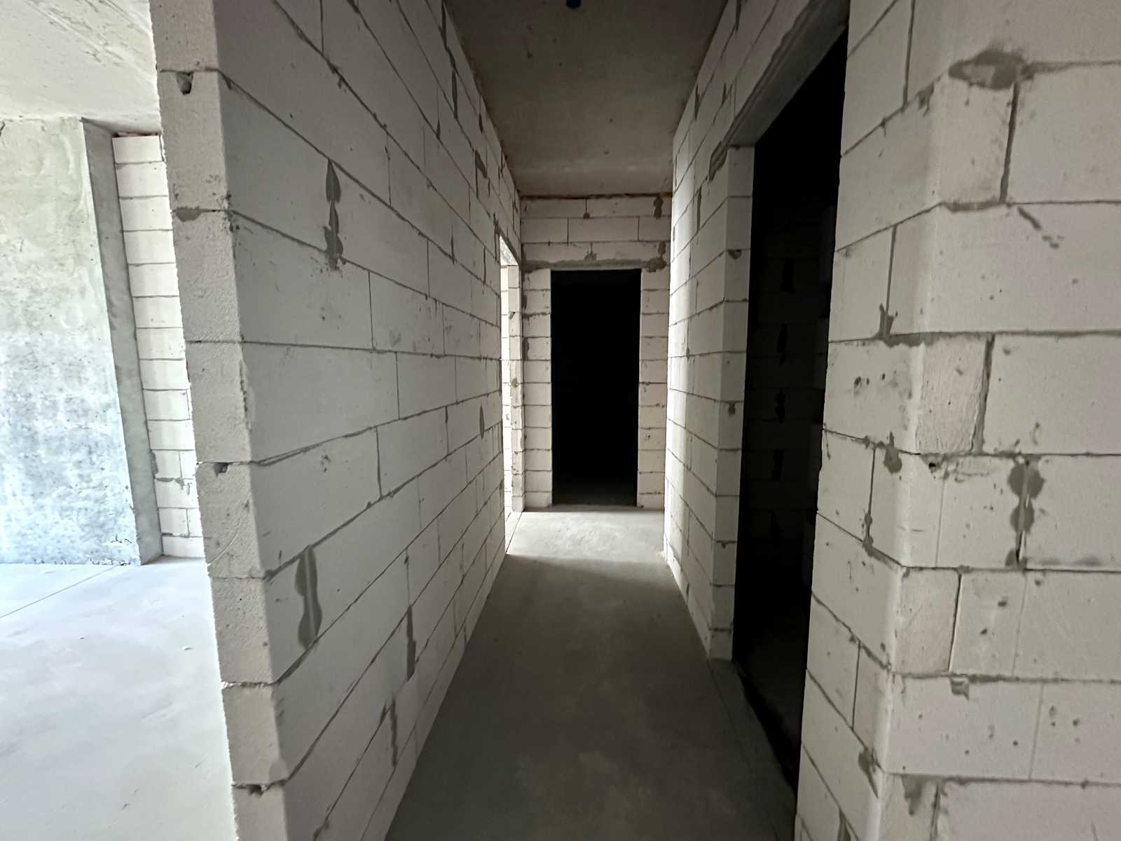 1879318566379998