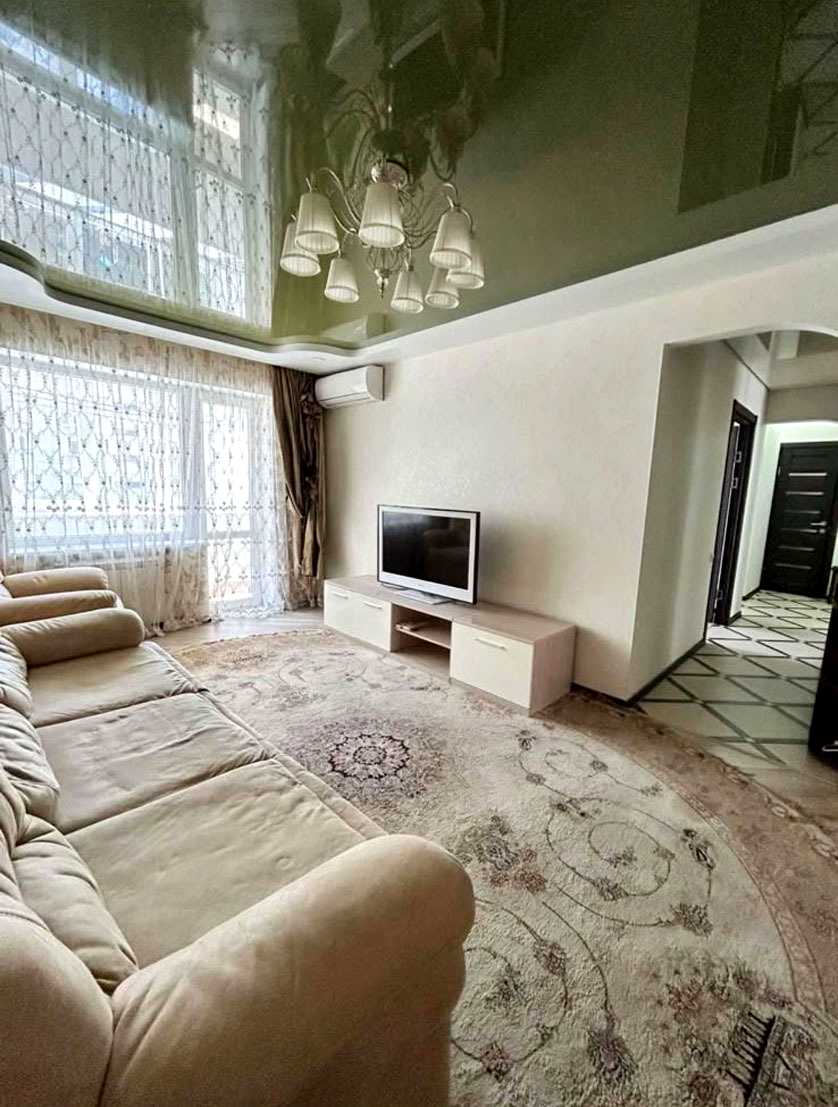 1879328625644696