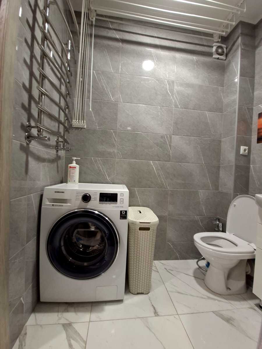 1879365587159011