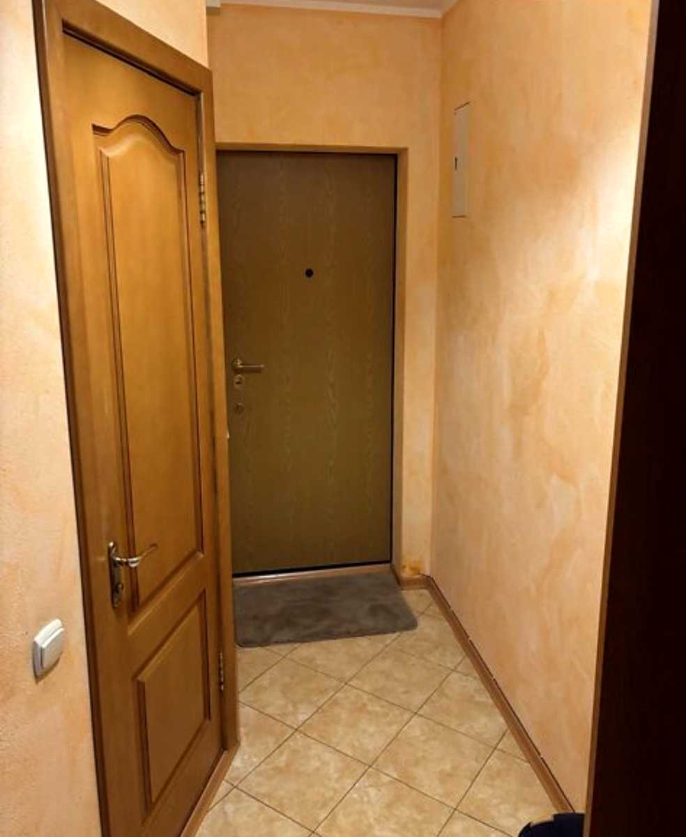 1879368259770335