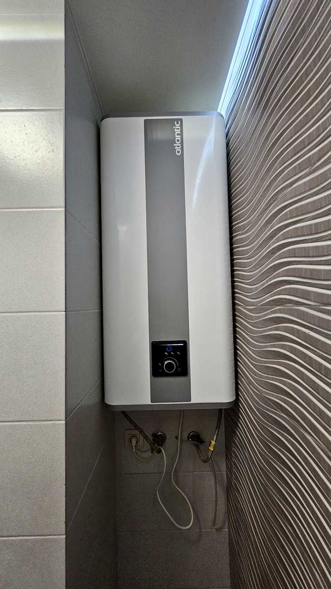 1879368618353443