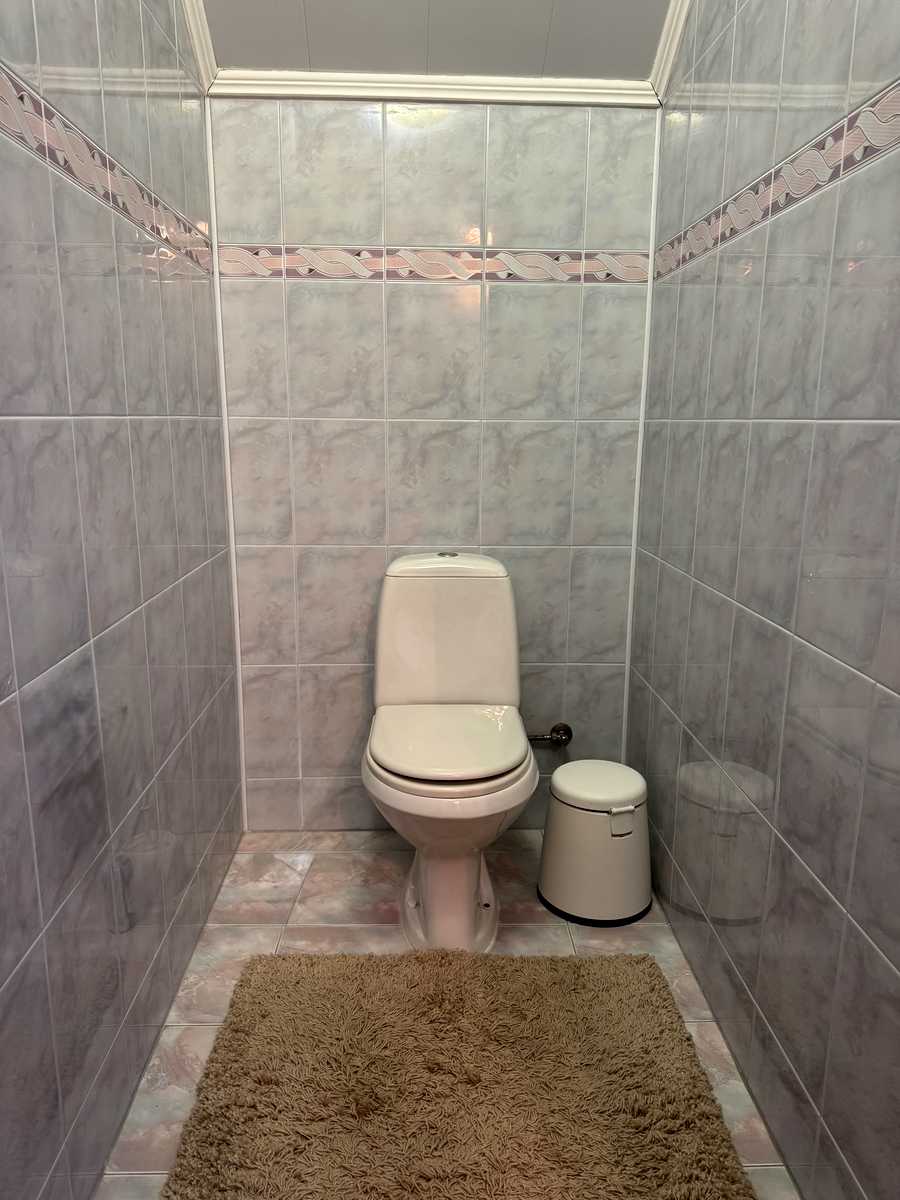 1879371596347555
