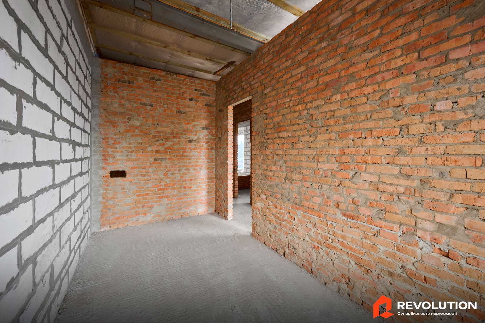 1879377106764144