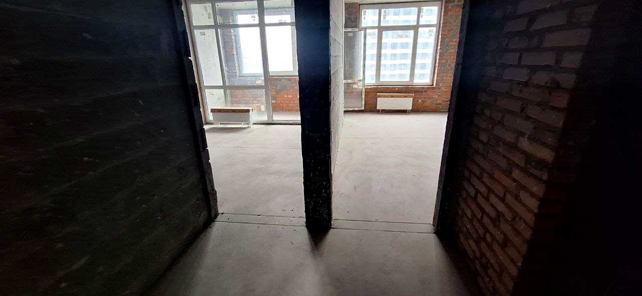 1879379881624034