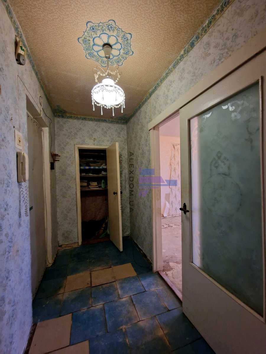 1879388631297881