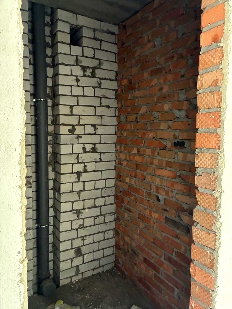 1879390251455967