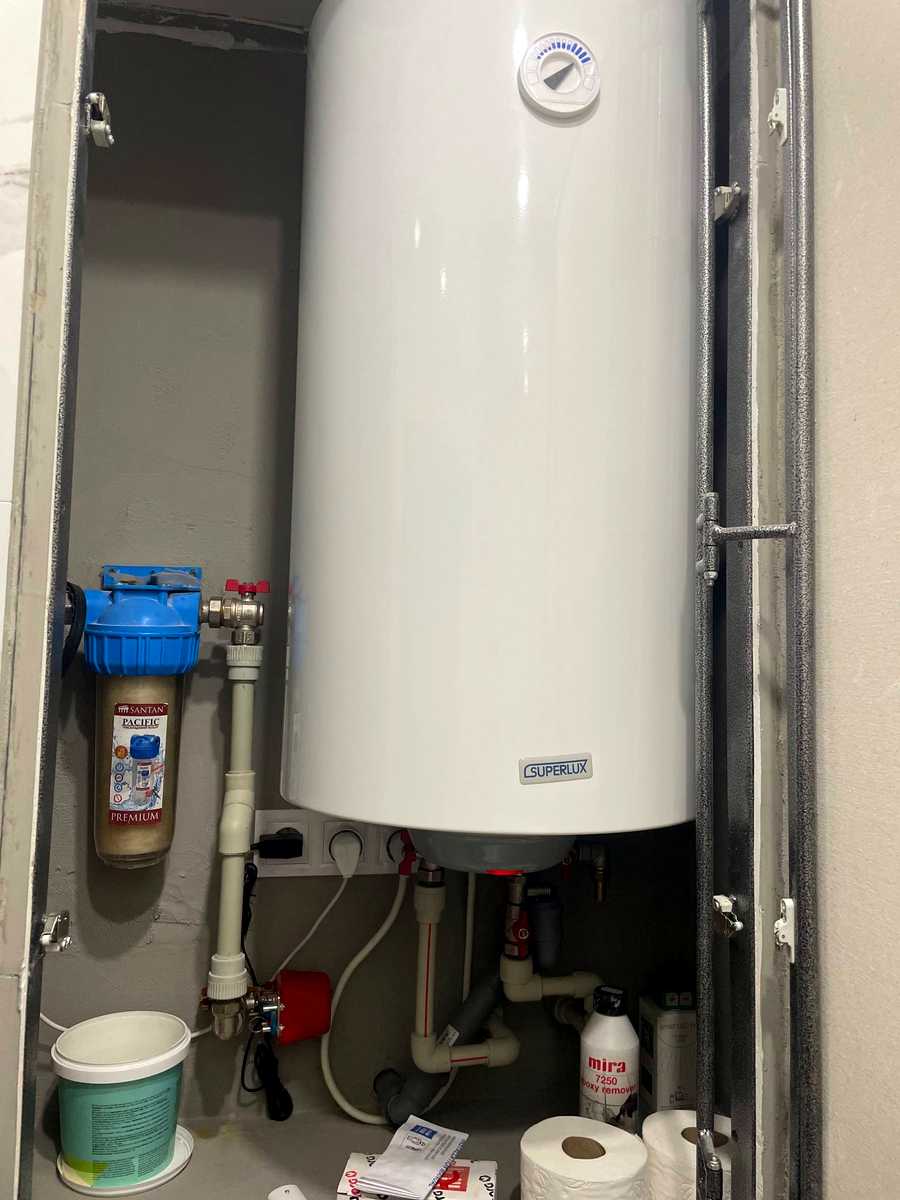 1879391759021866