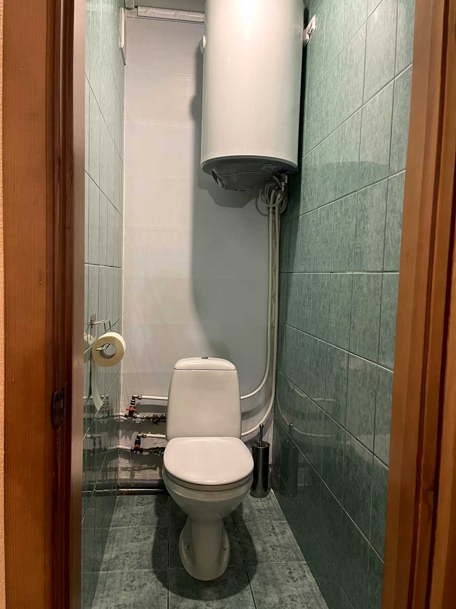 1879395642768575
