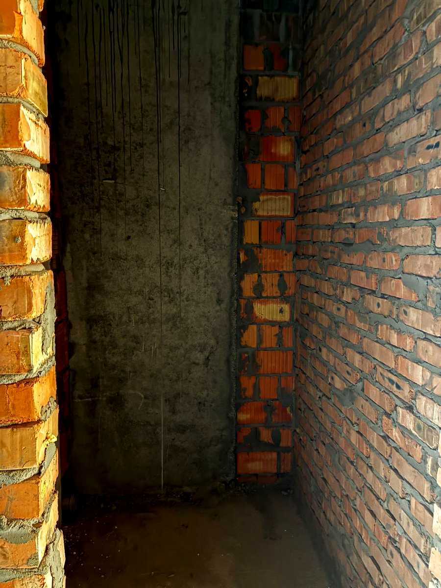 1879398669636072