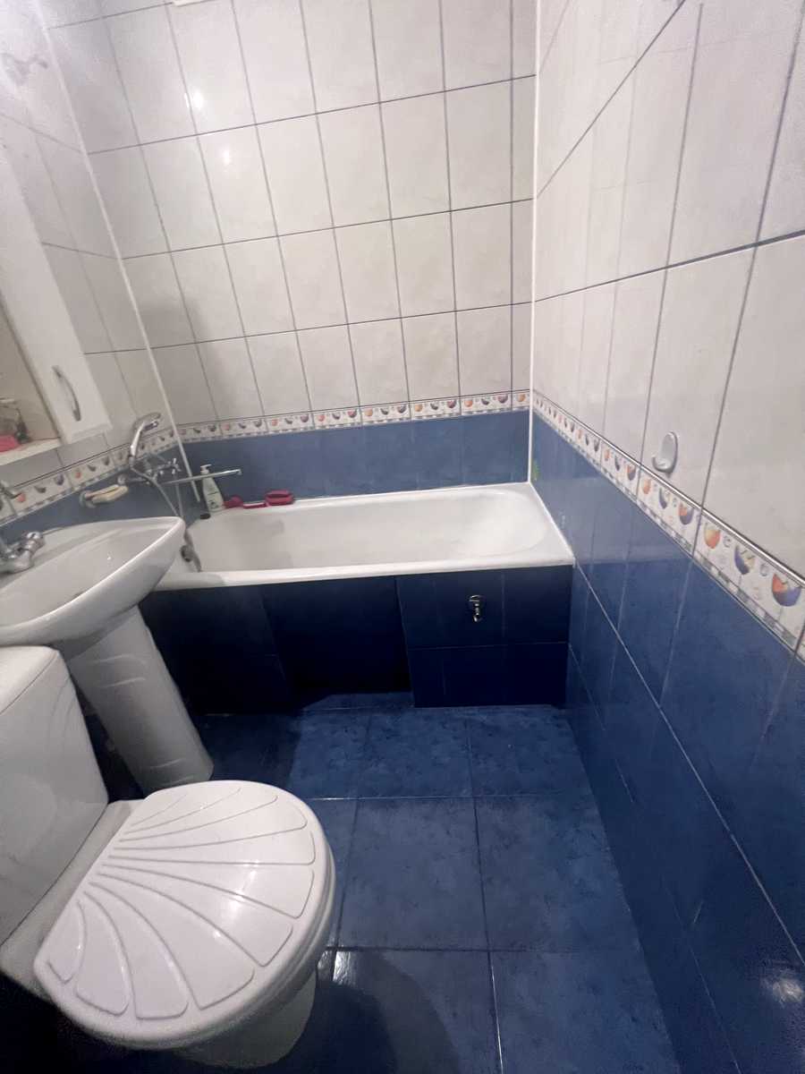 1879399632241627