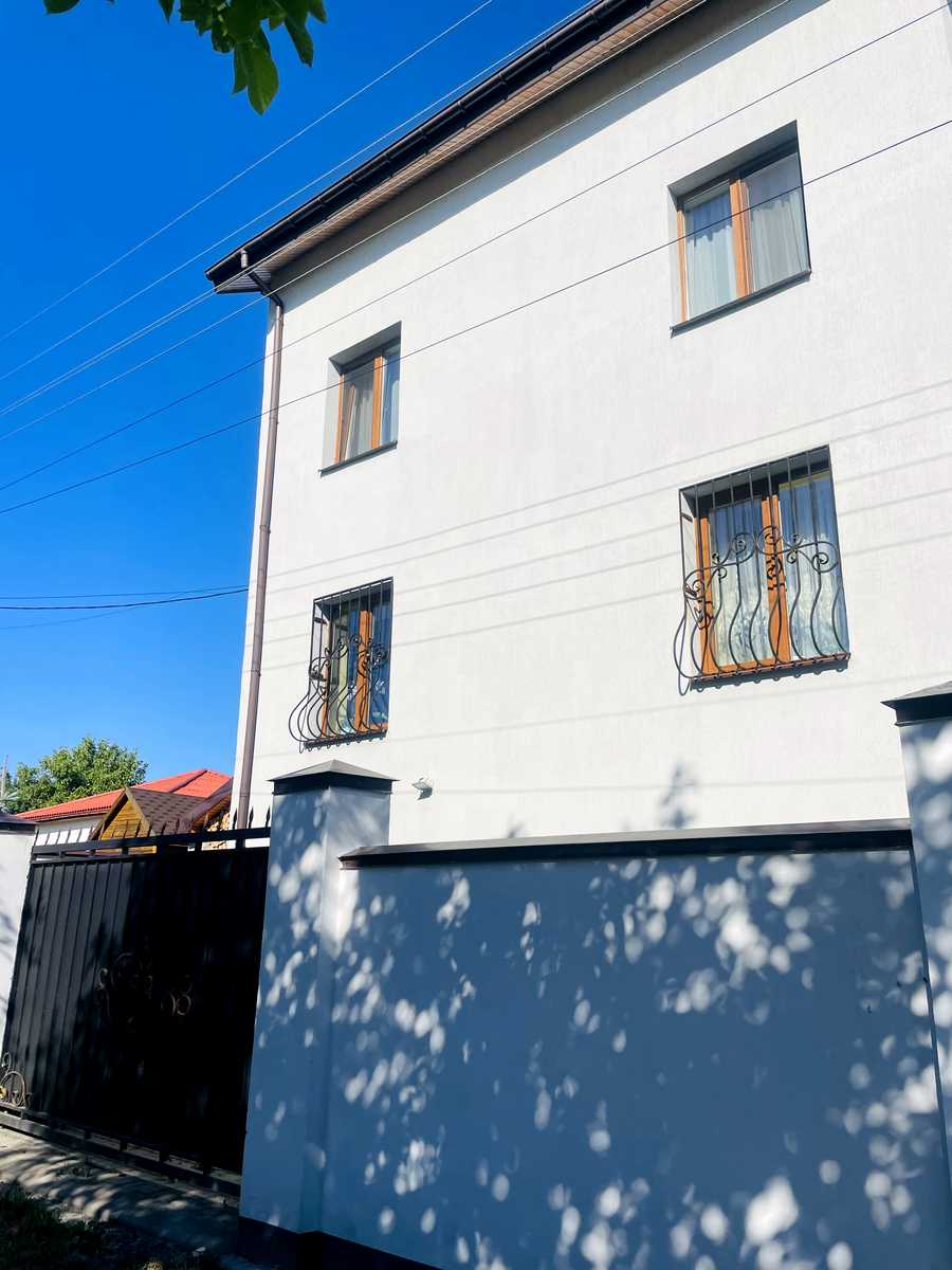 1879399996598036
