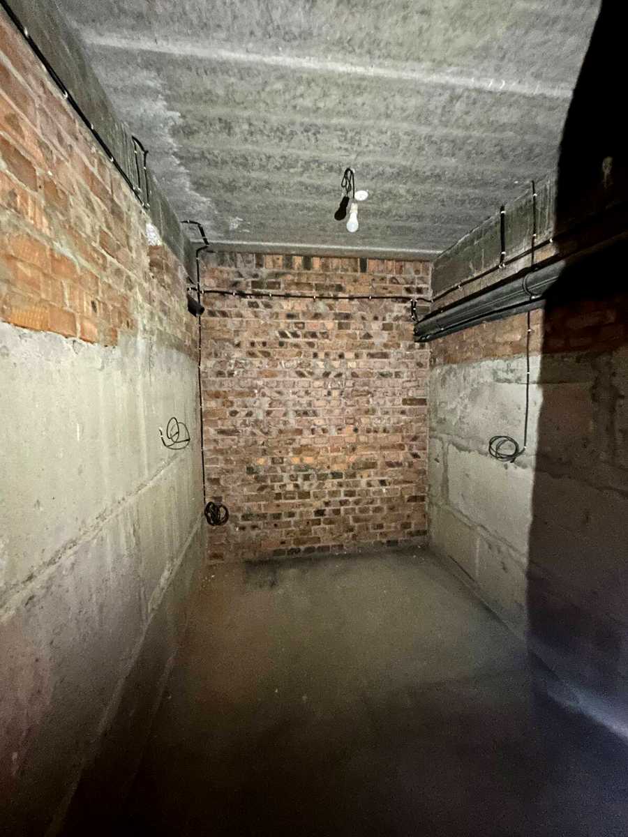 1879400819344367