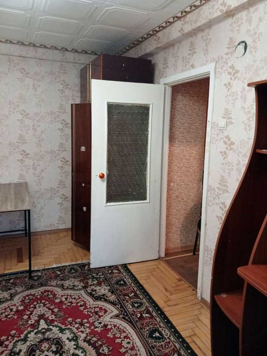 1879403053838255