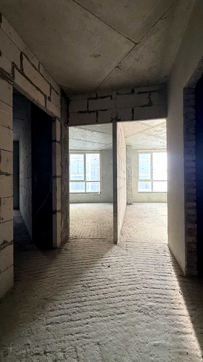 1879403674733449