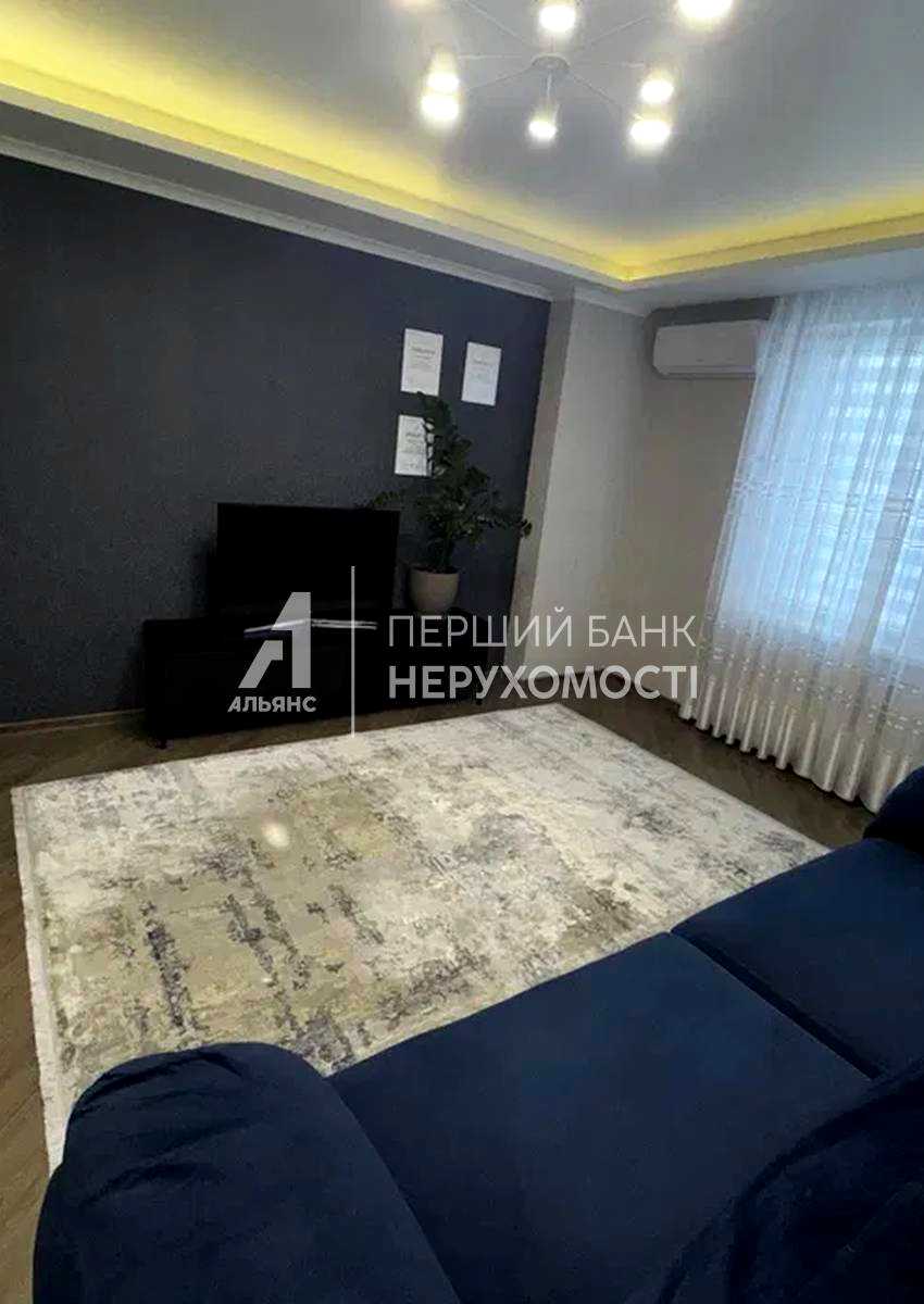 1879404984010371.jpg