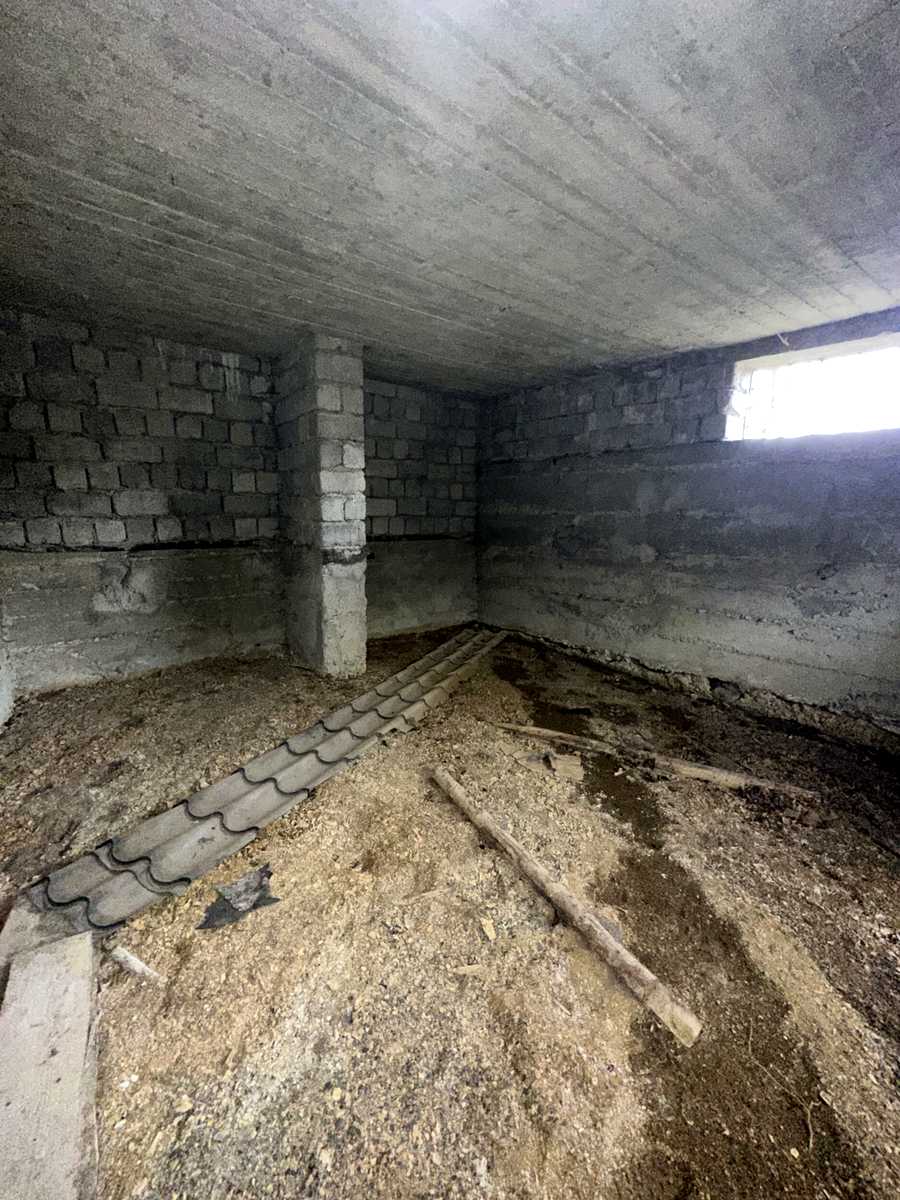 1879407201676936