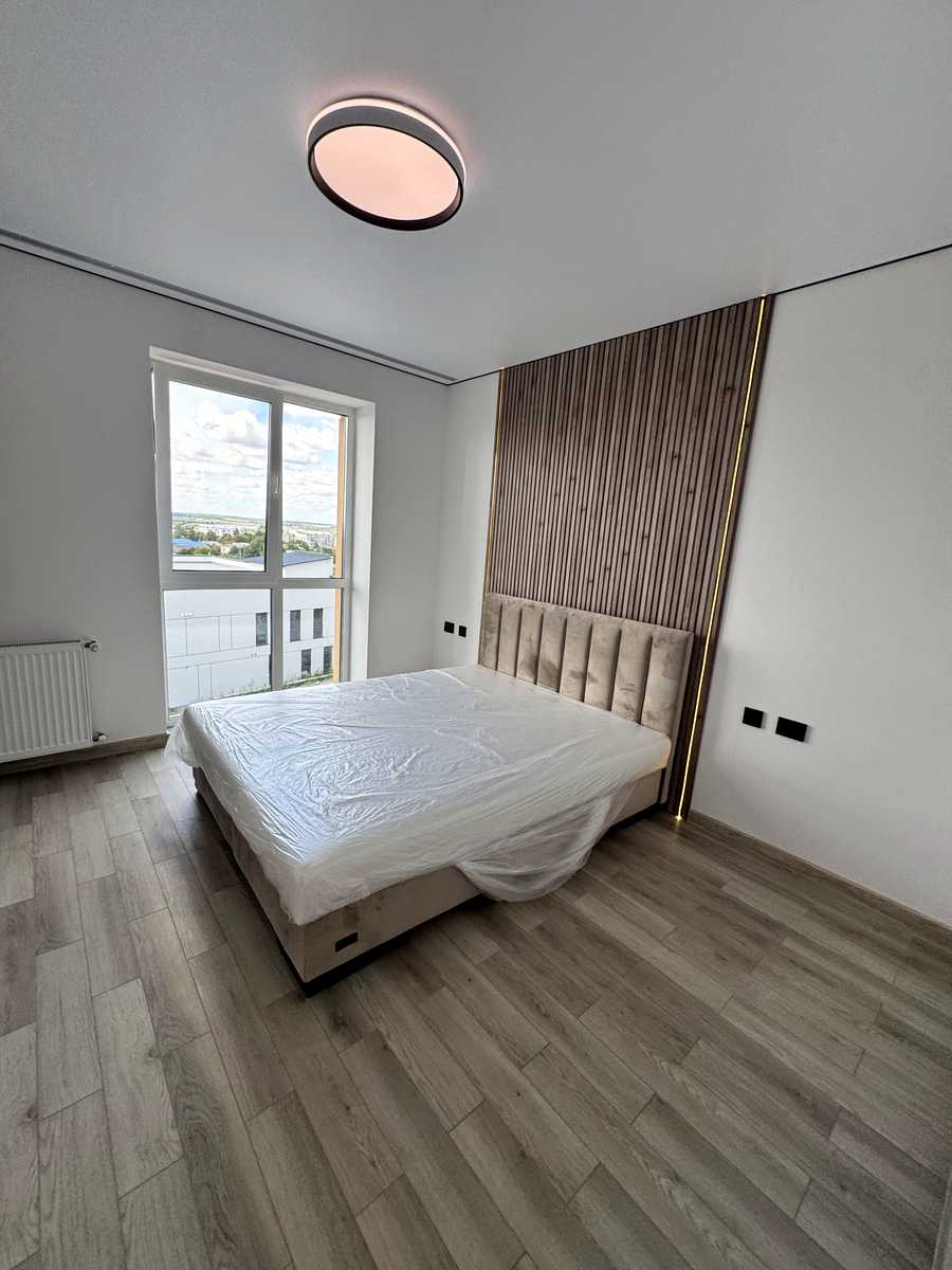 1879411374258487