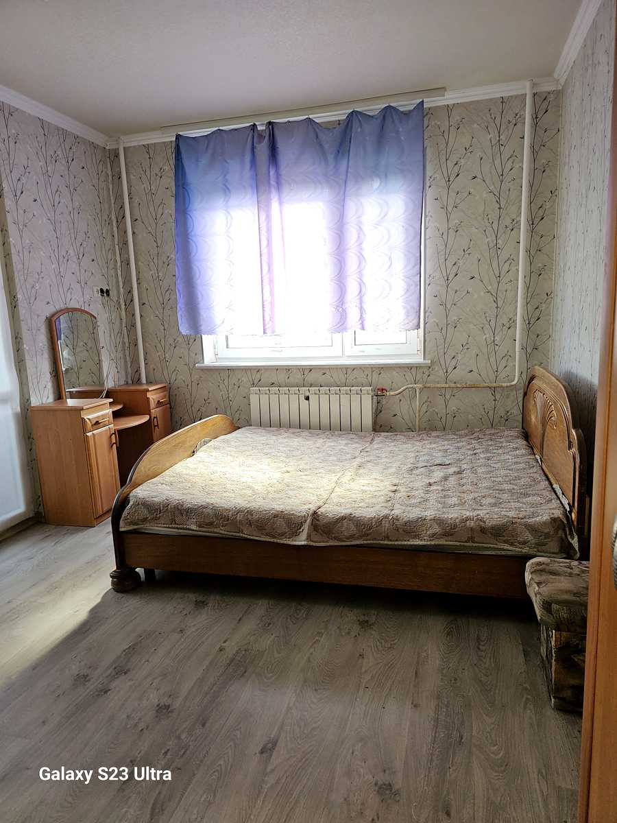 1879417033772861