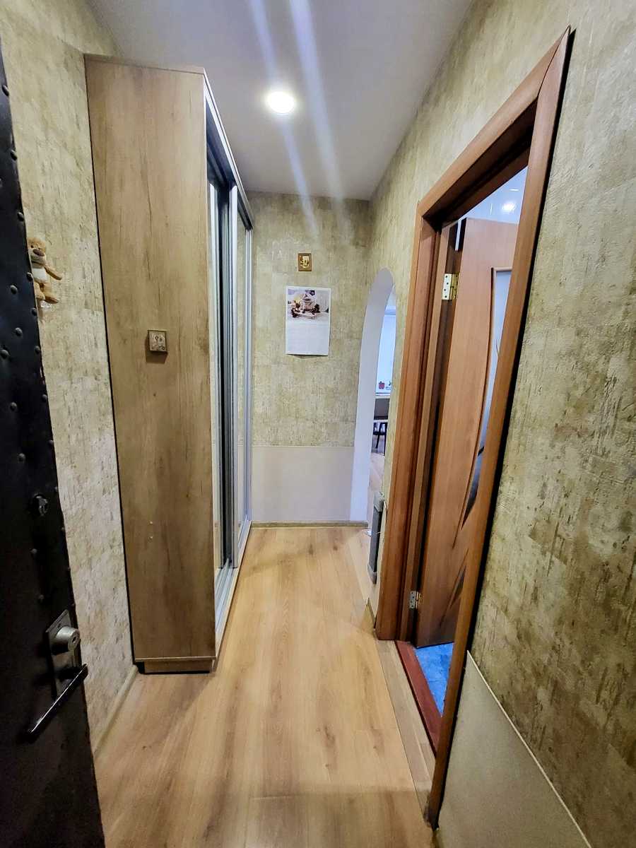 1879423497718736