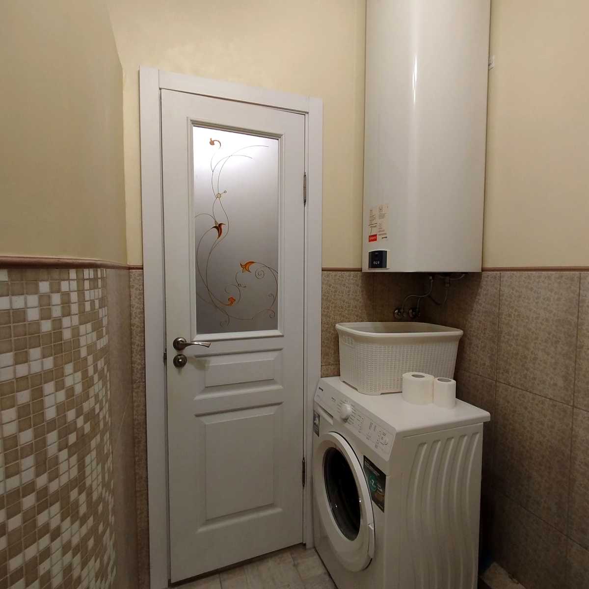 1879458668234256