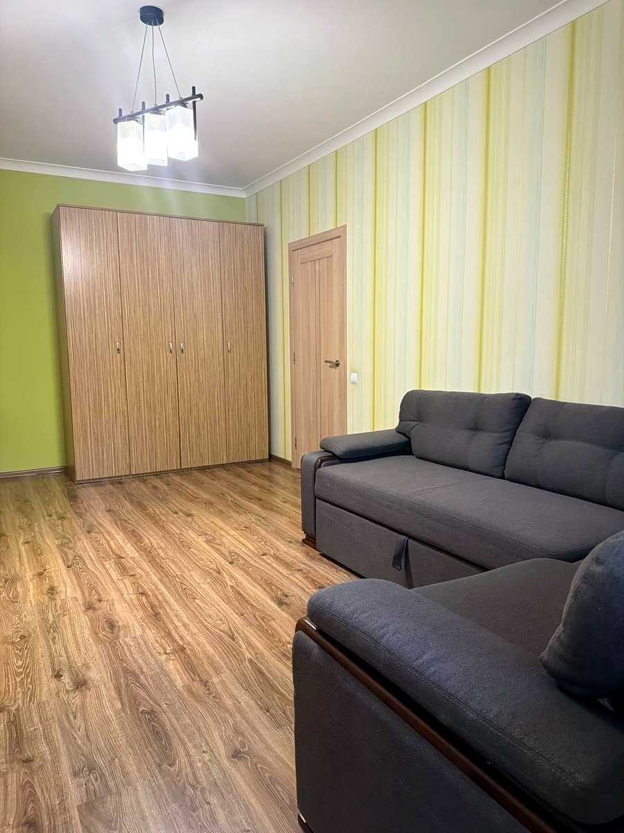 1879462108829866