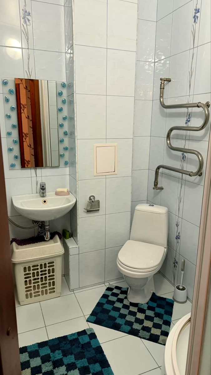 1879462573025978