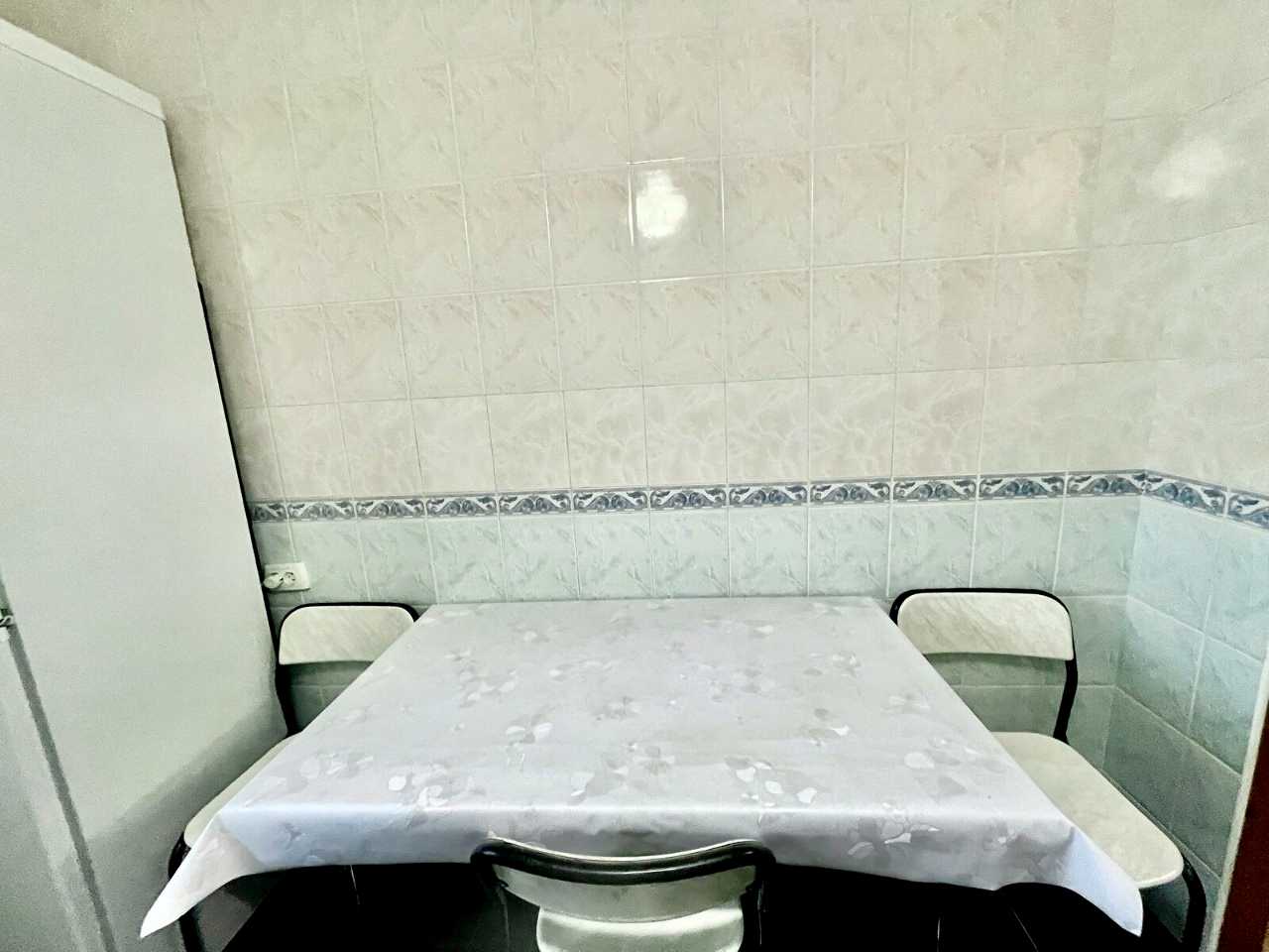 1879464392840952