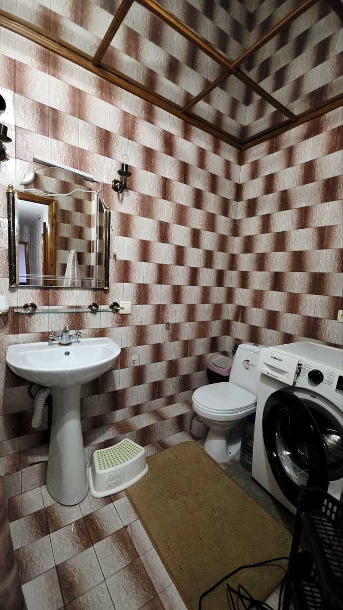 1879464498268301