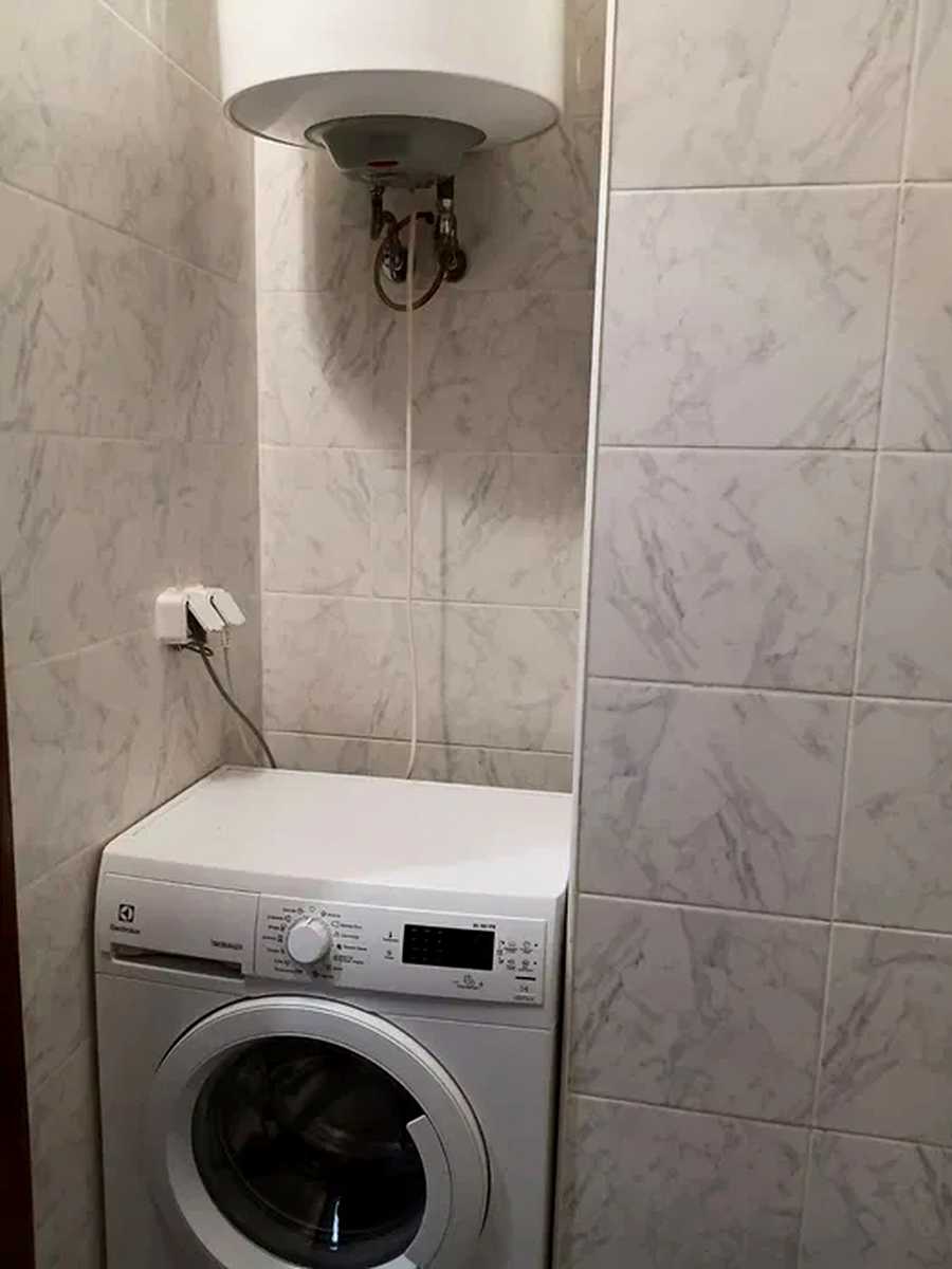 1879465671600206