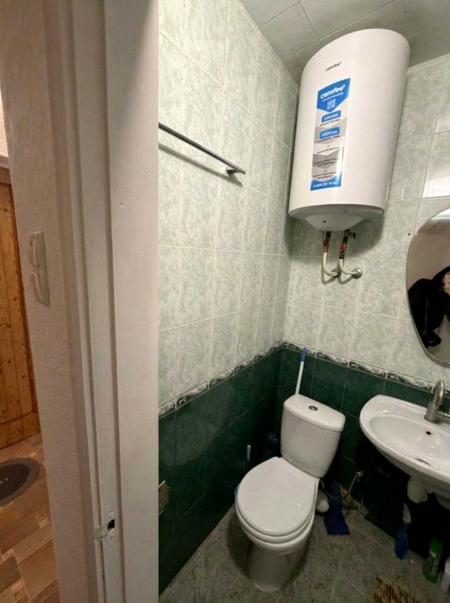 1879466245853016
