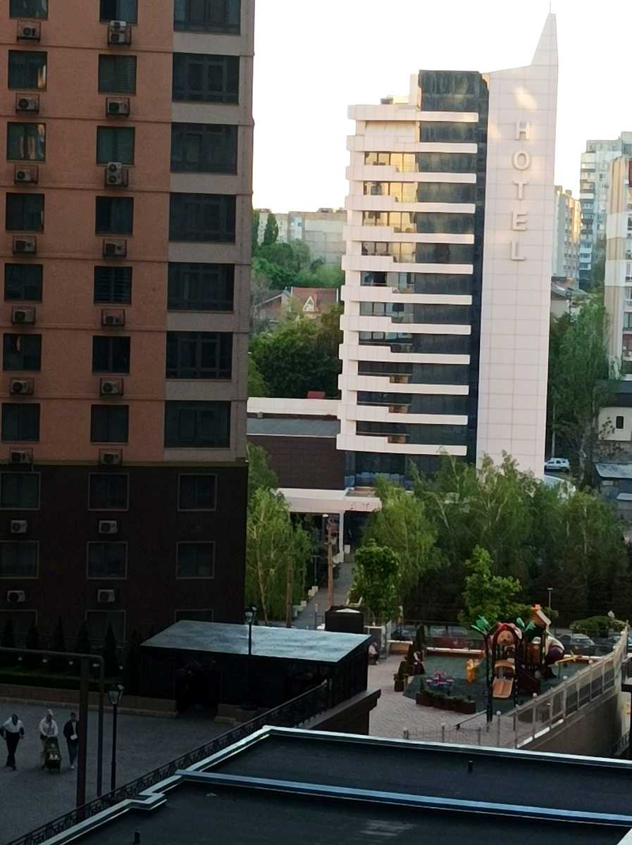 1879467128342419