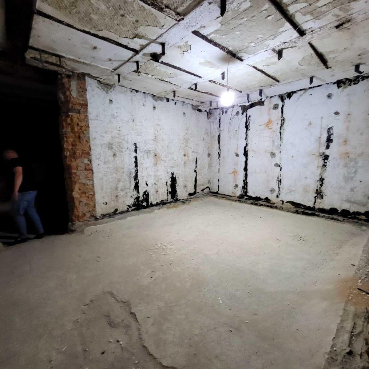 1879467188973885