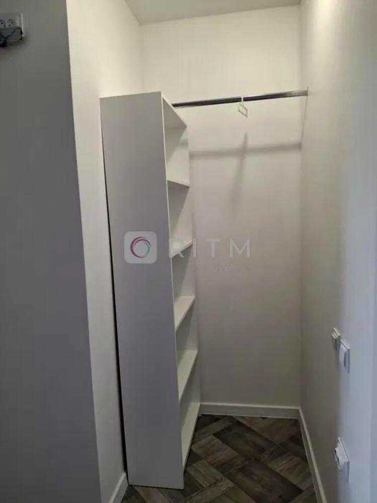 1879467368180071