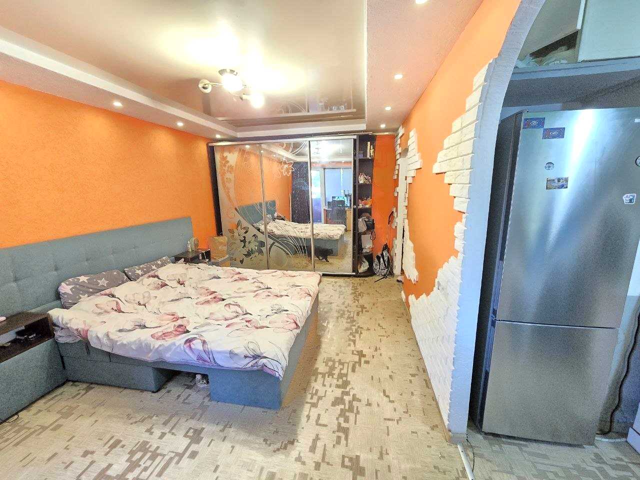 1879467900651461