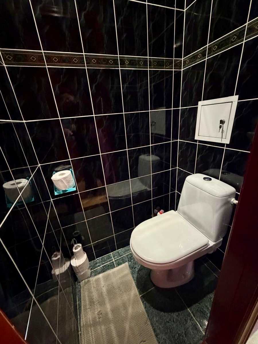 1879468044087809