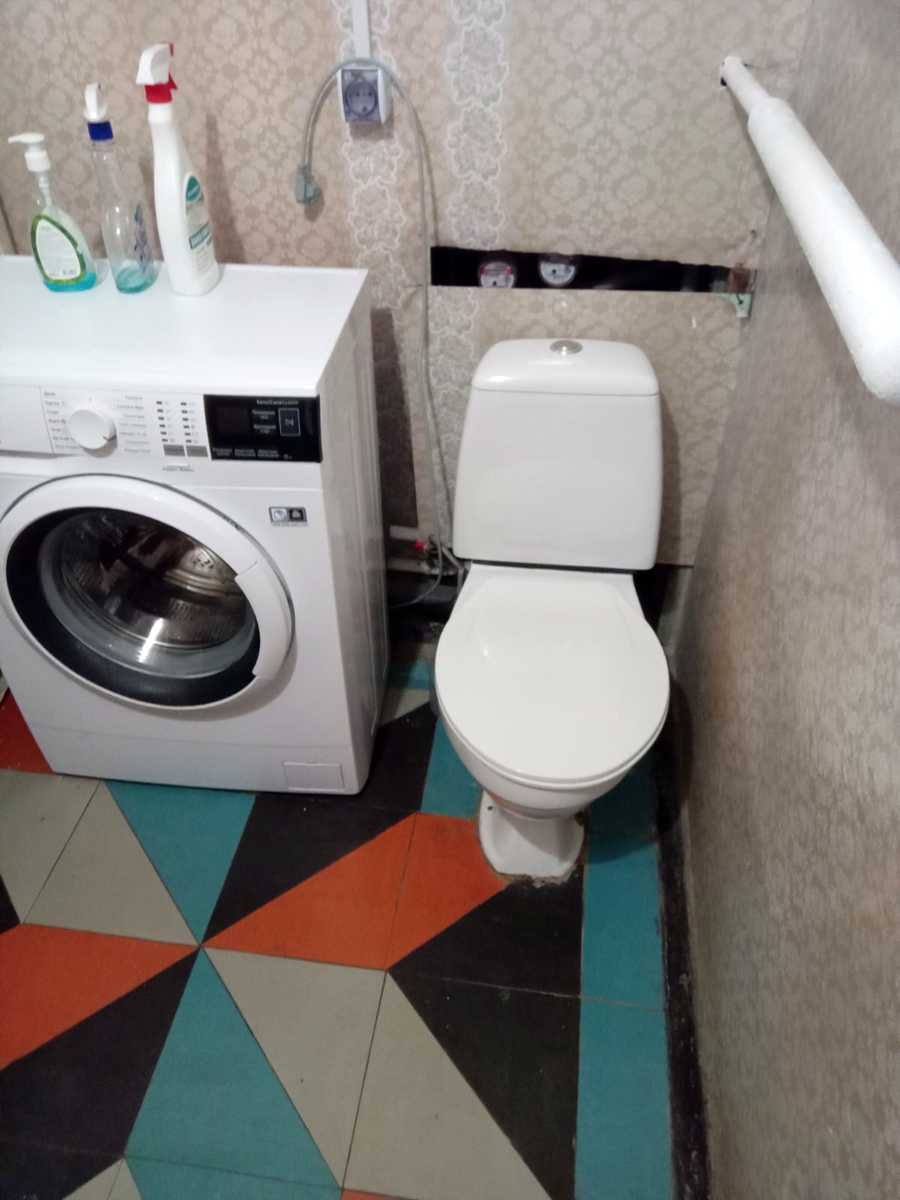 1879468406754044