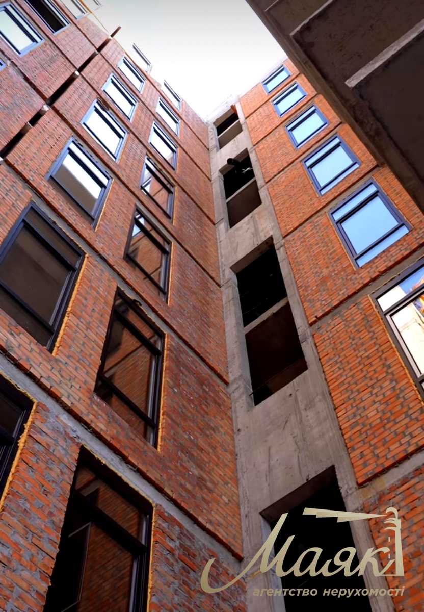 1879469332103310