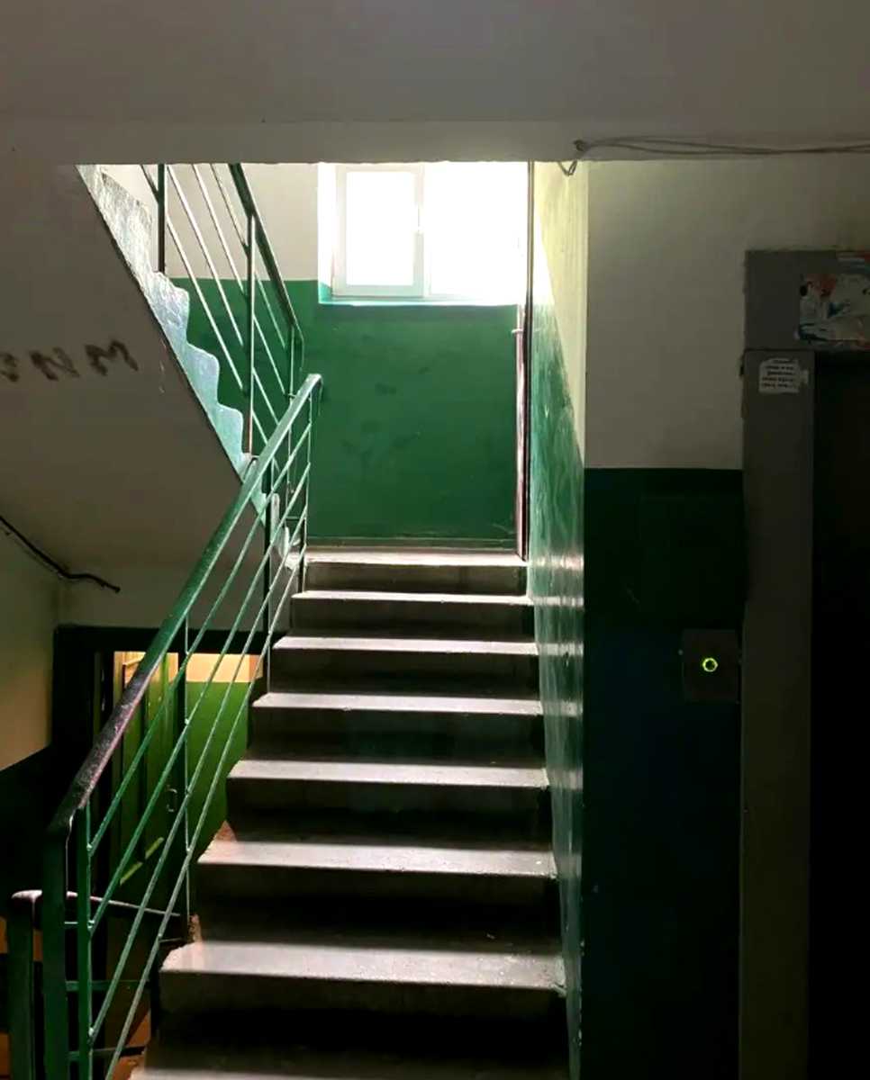 1879469805481571