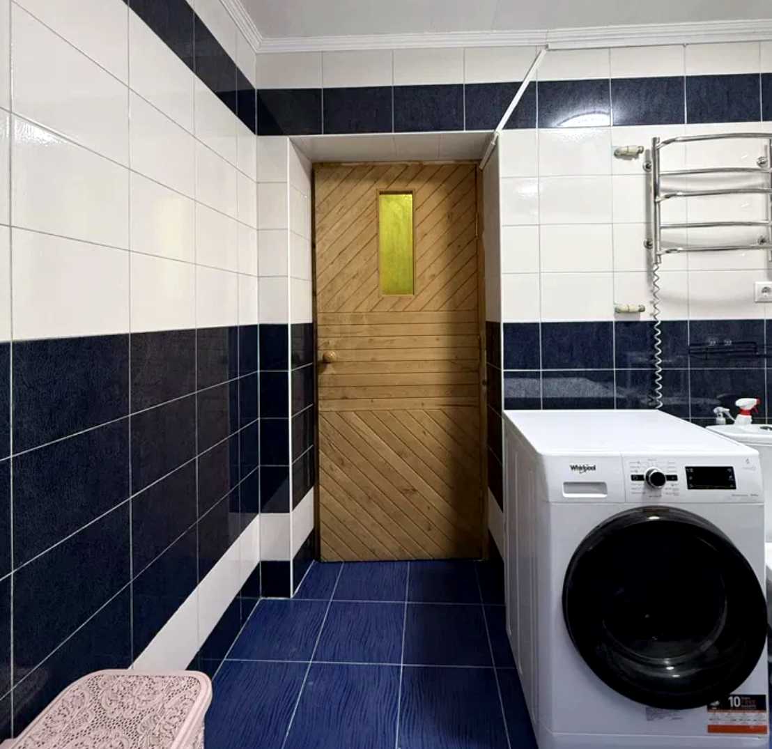 1879470143112310