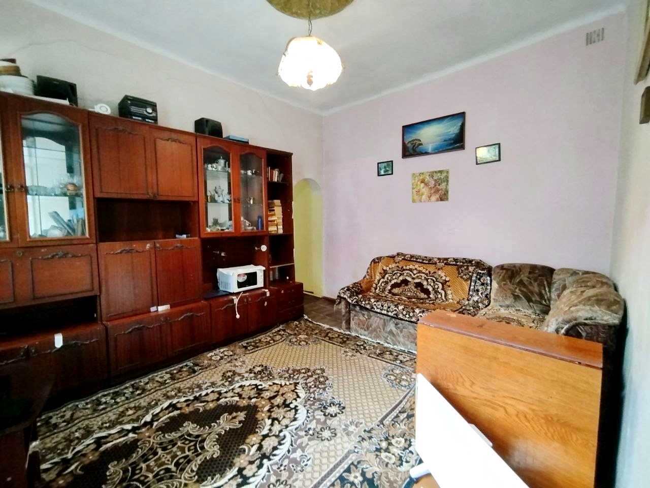 1879470293910663
