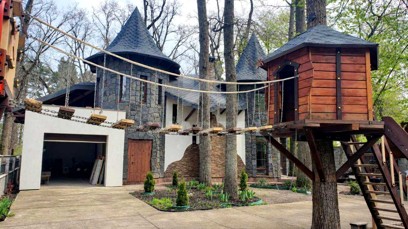 1879470585954488