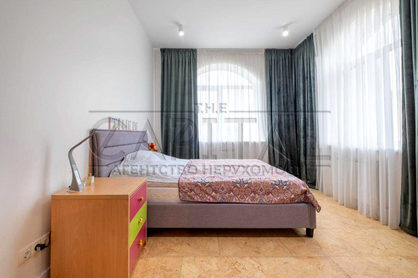 1879471602255916